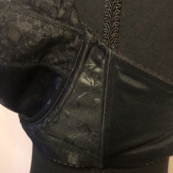 LILYETTE black lace Size 38 D comfort lace minimizer bra. - Picture 6 of 9